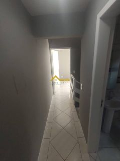 SOBRADO EM SÃO SEBASTIÃO .