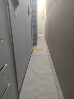 SOBRADO EM SÃO SEBASTIÃO .