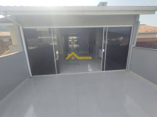 SOBRADO EM SÃO SEBASTIÃO .