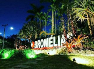 APTO SEMI MOBILIADO COM MÓVEIS DE QUALIDADE