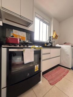 APTO SEMI MOBILIADO COM MÓVEIS DE QUALIDADE