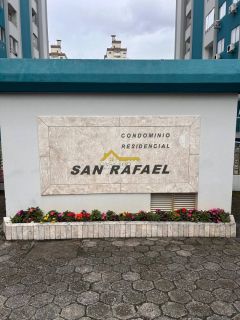 Apto 3 domitórios com suíte e sacada, totalmente mobiliado