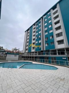 Apto 3 domitórios com suíte e sacada, totalmente mobiliado