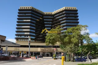 Sala Comercial à Venda no Terra Firme – Ao lado do Shopping Itaguaçu