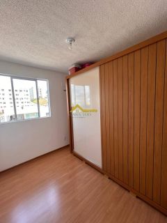 Apto 2 domrmitórios, vaga de garagem e elevador