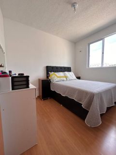 Apto 2 domrmitórios, vaga de garagem e elevador