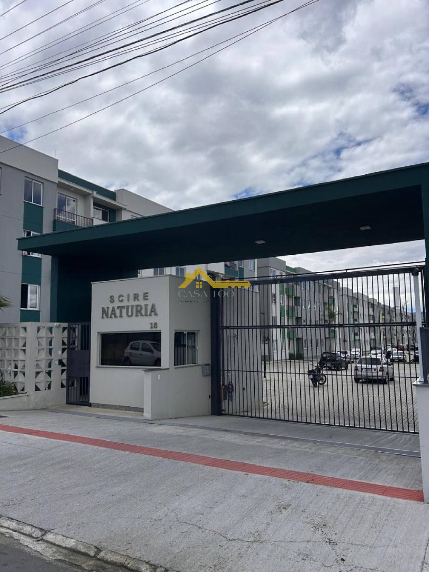 Apto térreo, nunca foi usado!