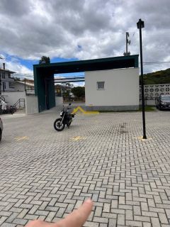 Apto térreo, nunca foi usado!