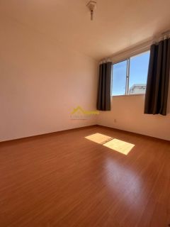 APTO ENSOLARADO E SEM VIZINHOS NA SUA CABEÇA