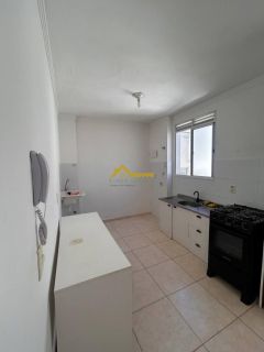 APTO ENSOLARADO E SEM VIZINHOS NA SUA CABEÇA