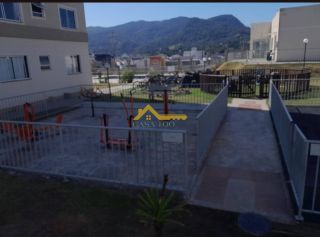 Apartamento nunca habitado .