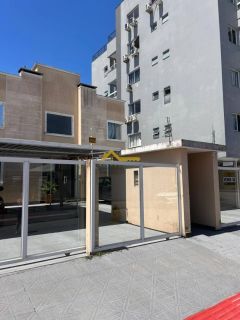 Apto dois dorm. com suíte, sacada com churrasqueira e vaga dupla coberta