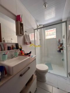 Apto dois dorm. com suíte, sacada com churrasqueira e vaga dupla coberta