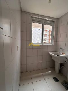 Próximo de tudo, 2 dorm. com suíte, sacada e churrasqueira e vaga de garagem coberta