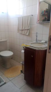 APARTAMENTO EM SÃO JOSÉ.
