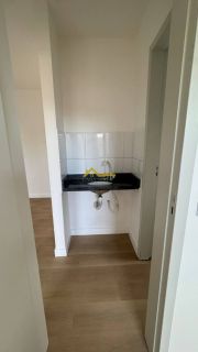 Apartamento térreo reformado no Residencial Villagio Bella Vista