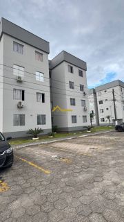 Apartamento térreo reformado no Residencial Villagio Bella Vista