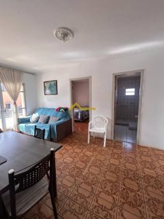 Imóvel com duas casas e um espaço para kitinete - Renda garantida