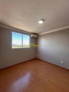 Apto dois dormitórios, móveis planejados cozinha e vaga livre de garagem
