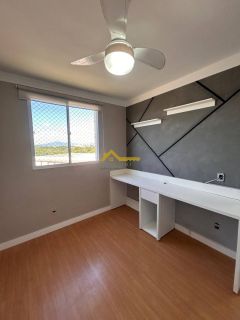 Apto dois dormitórios, móveis planejados cozinha e vaga livre de garagem