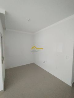 Casa Para Vender com 3 quartos 1 suítes no bairro Sertão do Maruim em São José