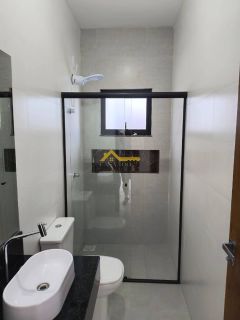 Linda casa construída para acomodar a sua família - Lisboa 3 - São José