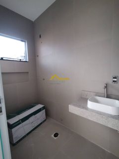 Casa com designer moderno - 2 dorm com suíte - São José