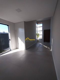 Casa com designer moderno - 2 dorm com suíte - São José