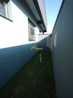 Casa com designer moderno - 2 dorm com suíte - São José