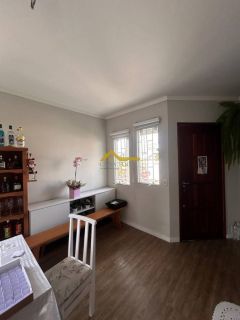 Casa com pátio e horta