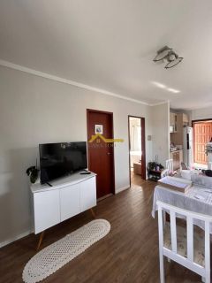 Casa com pátio e horta