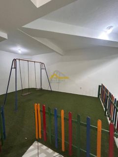 Apto semimobiliado com duas sacadas