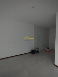Casa 2 dormitórios semi mobiliada em São José