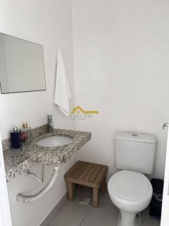 Sobrado com Piscina em Palhoça .