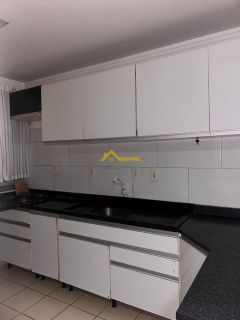 SUPER OPORTUNIDADE - SOBRADO EM SÃO JOSÉ