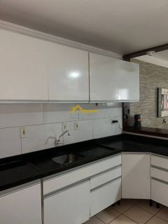 SUPER OPORTUNIDADE - SOBRADO EM SÃO JOSÉ
