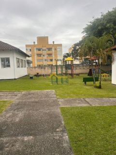 SUPER OPORTUNIDADE - SOBRADO EM SÃO JOSÉ
