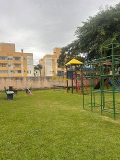 SUPER OPORTUNIDADE - SOBRADO EM SÃO JOSÉ