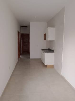 CASA SEMI MOBILIADA EM PALHOÇA .