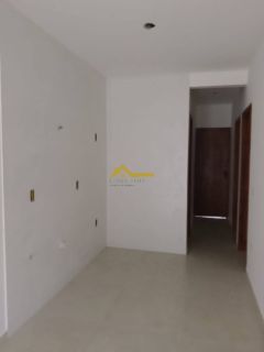 Casa na geral do Bela Vista .