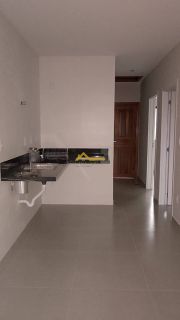 Casa nova em PALHOÇA com churrasqueira a carvão.