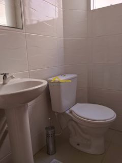 SOBRADO com passagem lateral - OFERTA