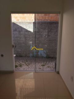 SOBRADO com passagem lateral - OFERTA