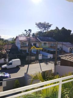 SOBRADO com passagem lateral - OFERTA