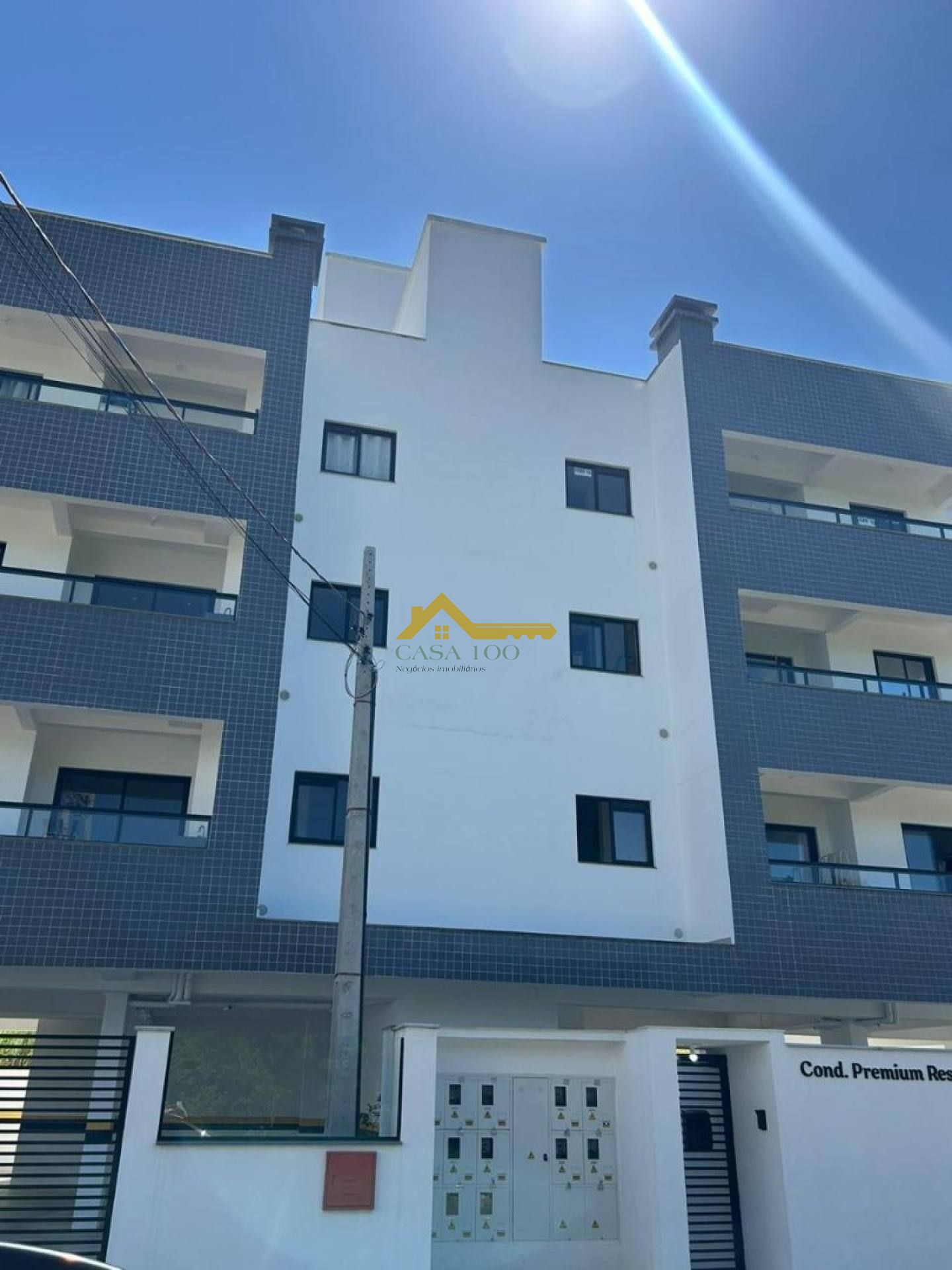 Apartamento 02 Dormitórios á venda Em áreias  São josê sc