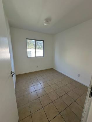 Apartamento 02 Dormitórios á venda na Ponte Do Imaruim Palhoça sc