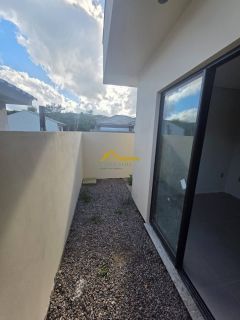 Casa 02 Dormitórios Á Venda Em Forquilhas Lisboa |||