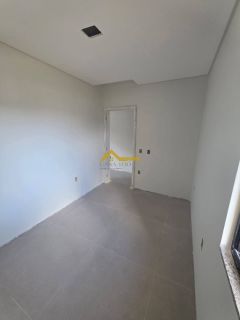 Casa 02 Dormitórios Á Venda Em Forquilhas Lisboa |||