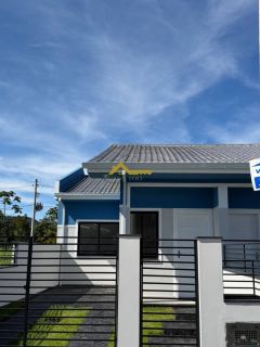 Casa 02 Dormitórios Á Venda No Loteamento Novo Horizonte Forquilhas