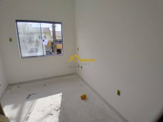 Casa 03 Dormitórios com 1 suíte -